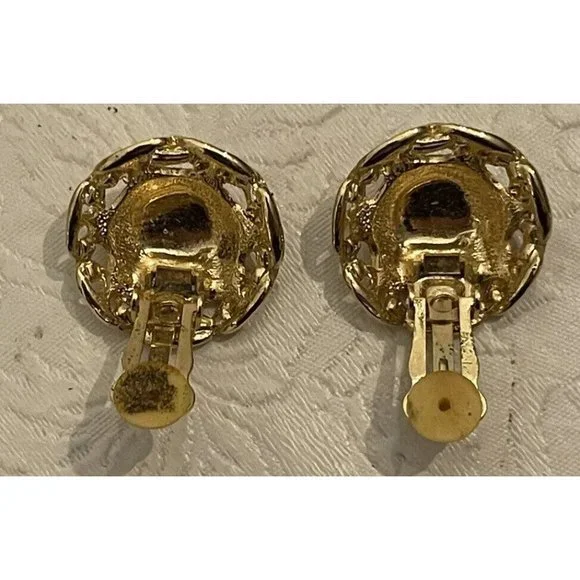 VTG. PAOLO GUCCI GOLD TONE CLIP ON EARRINGS - Picture 2 of 6